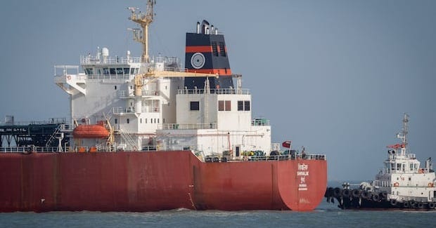 How some ships are still getting through the Strait of Hormuz as Iran war  drags on | CBC News