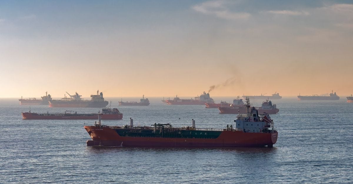 Photo: İrfan Simsar / Pexels Cargo ships and oil tankers on the Bosporus strait, capturing global trade and maritime logistics at sunset.