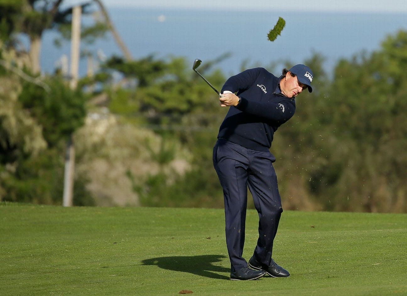 Phil Mickelson hits every fairway in strong start at Pebble Beach - ESPN Phil Mickelson hits every fairway in strong start at Pebble Beach - ESPN