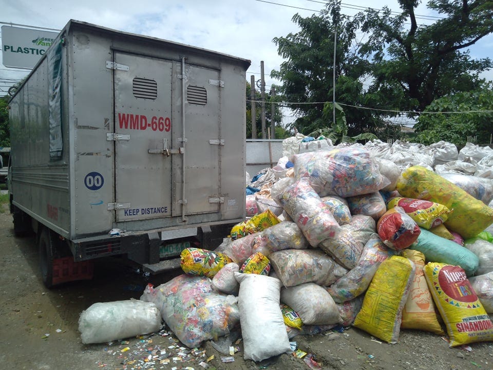 No description available.