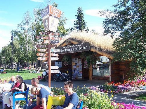 Visitor's Log Cabin in Anchorage, Alaska. Visitor's Log Cabin in Anchorage, Alaska.