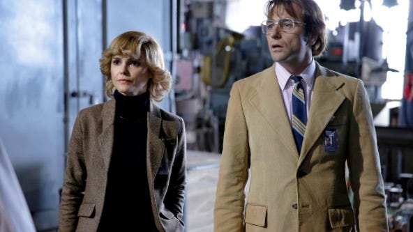Blazers! What successful ladies wore in the 1980s