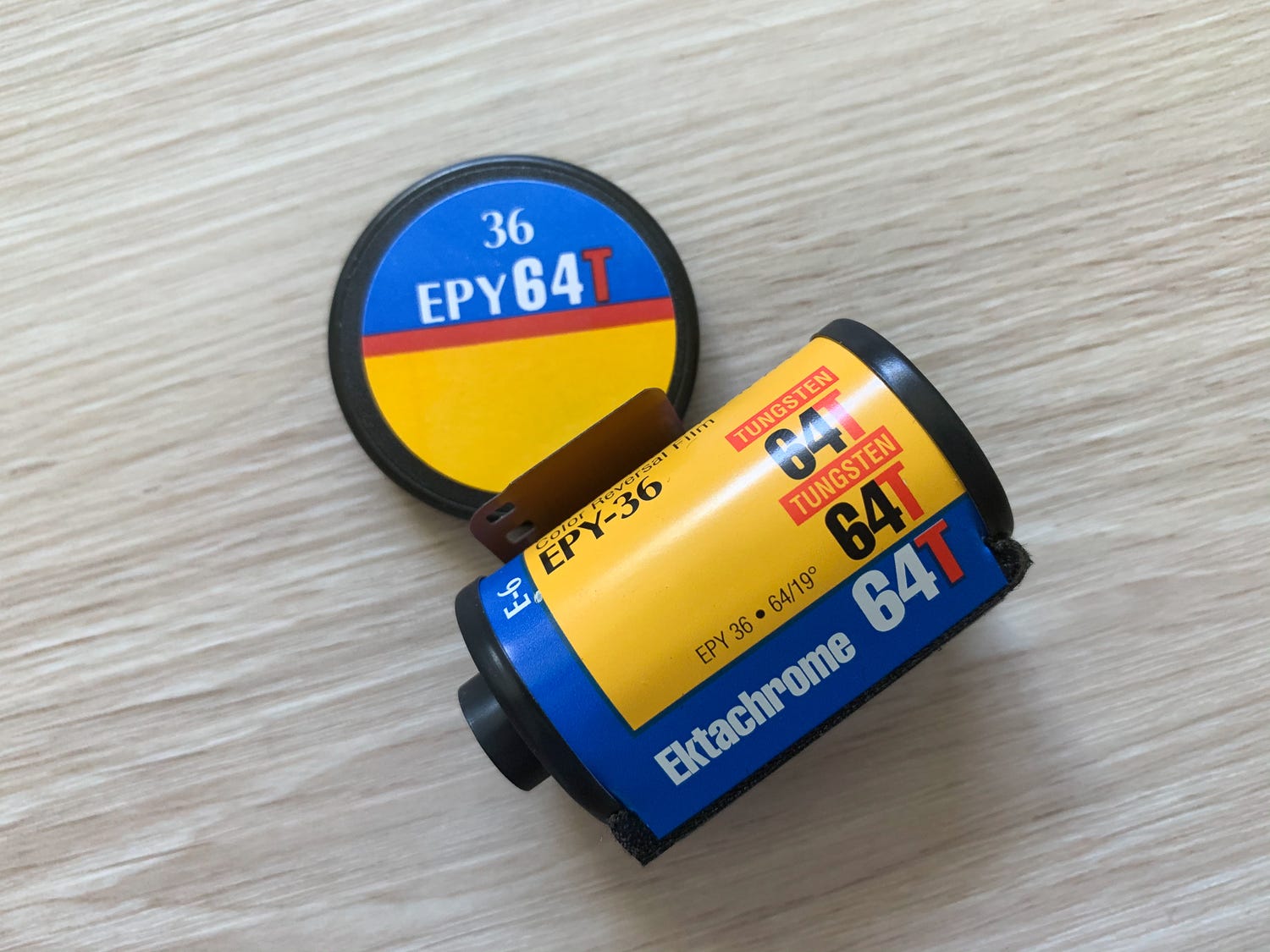 Kodak Ektachrome 64T/64 35mm 未開封 期限切れ Yahoo!オークション - 未使用 期限切れ フィルム Kodak