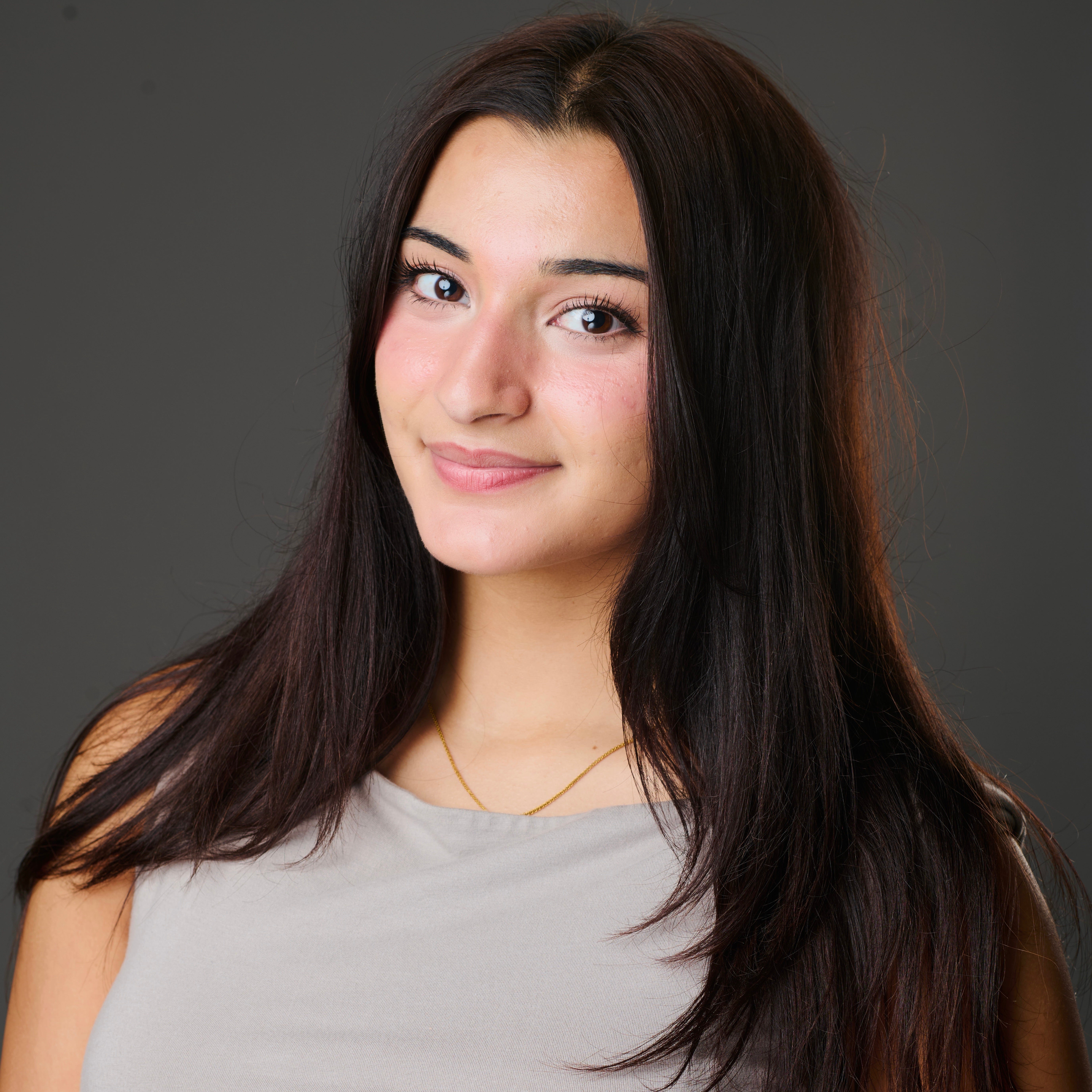Ashlyn Bhatt