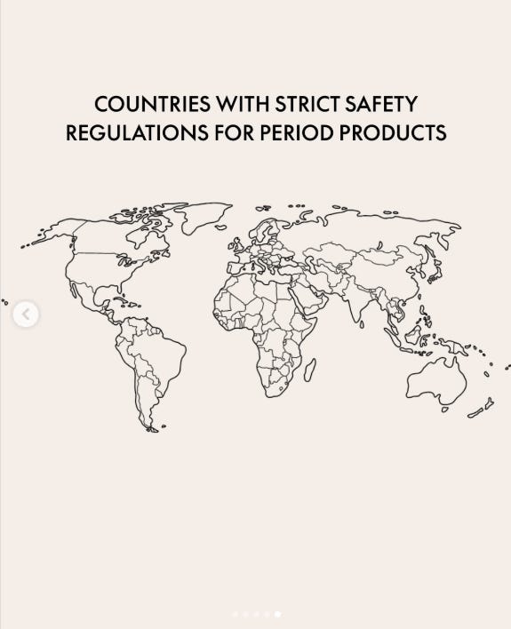 Galleria di quattro mappe che illustrano vari aspetti delle mestruazioni a livello globale. La prima mappa mostra in verde lime tutti i paesi del mondo con il titolo 'Paesi dove vivono le persone che hanno le mestruazioni'. La seconda mappa evidenzia i paesi che non tassano i prodotti mestruali (Canada, Messico, Nicaragua, Colombia, Regno Unito, India, Sudafrica e Australia). La terza mappa illustra i paesi con politiche sul congedo mestruale. La quarta mappa mostra i paesi con normative di sicurezza sui prodotti mestruali (nessun paese è evidenziato).