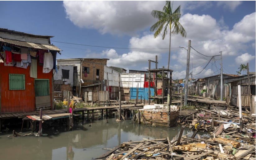 Casa em frente a água

O conteúdo gerado por IA pode estar incorreto.