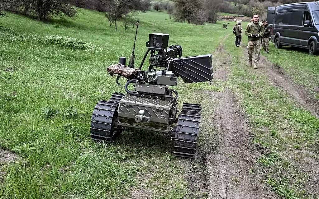 Guerra in Ucraina, soldati robot per la prima volta conquistano una  postazione russa | Sky TG24