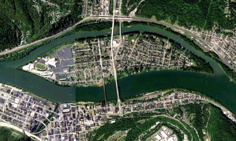Wheeling Island in the Ohio River at Wheeling, West Virginia. Google Maps image. Wheeling Island in the Ohio River at Wheeling, West Virginia. Google Maps image.