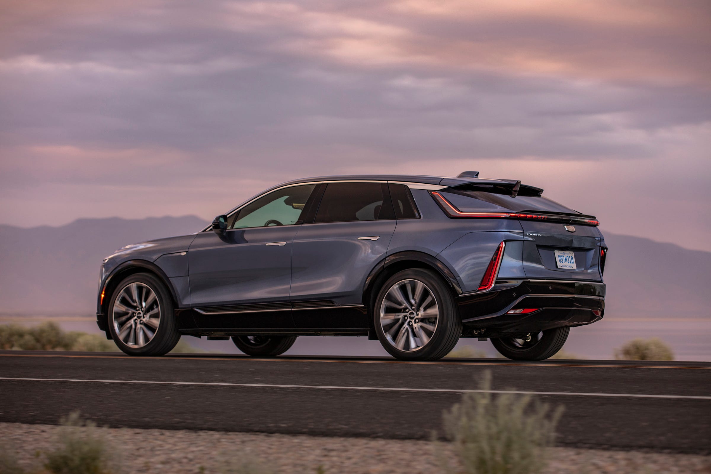 2023 Cadillac Lyriq