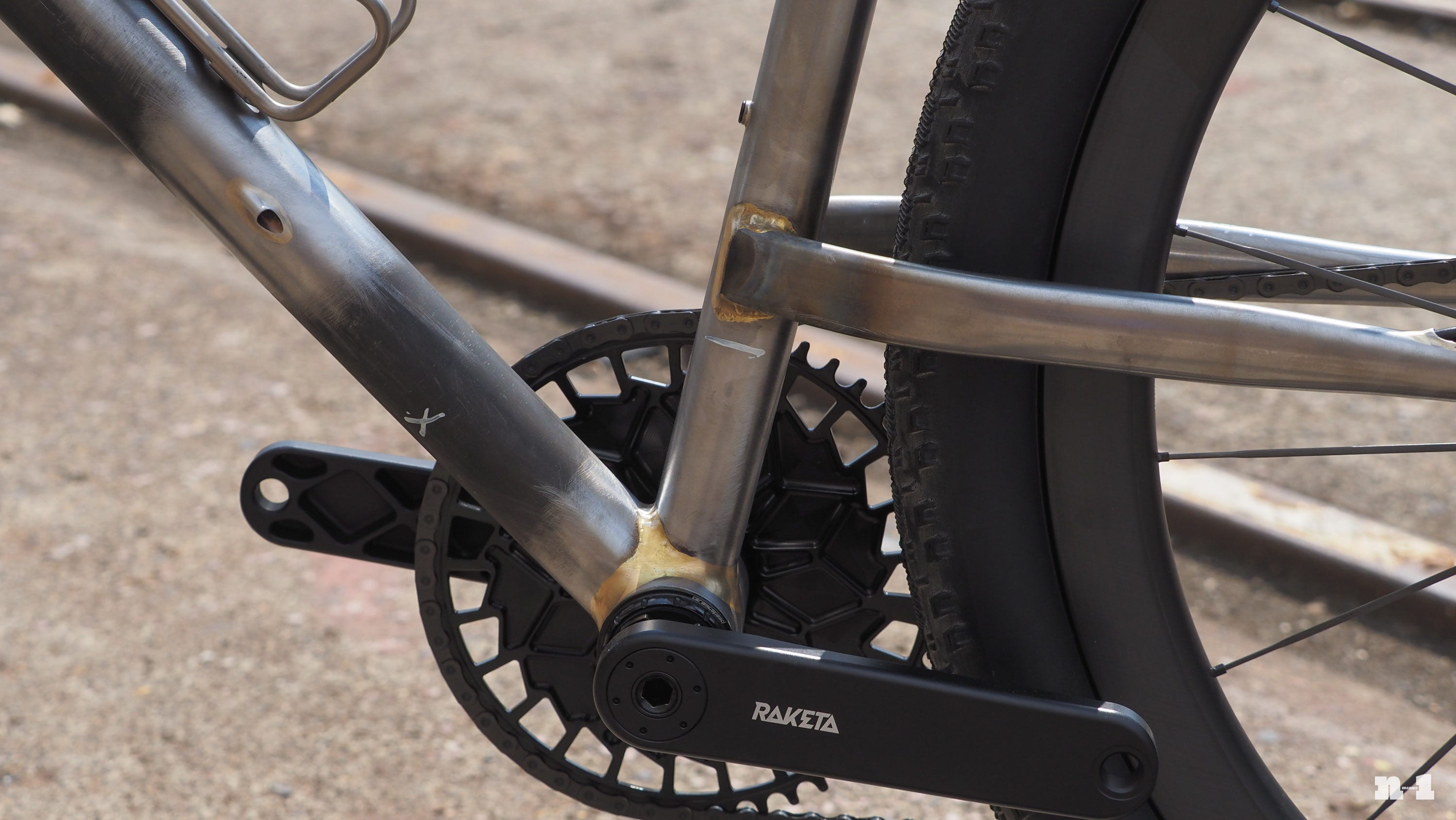 Schön Design Mike Garrigan gravel bike bottom bracket