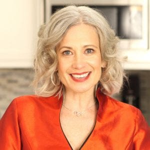 elysabeth alfano host of the planet based business hour