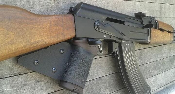 AK Thumb Grip – A Way to Improve Featureless AK Grips | thefirearmblog.com