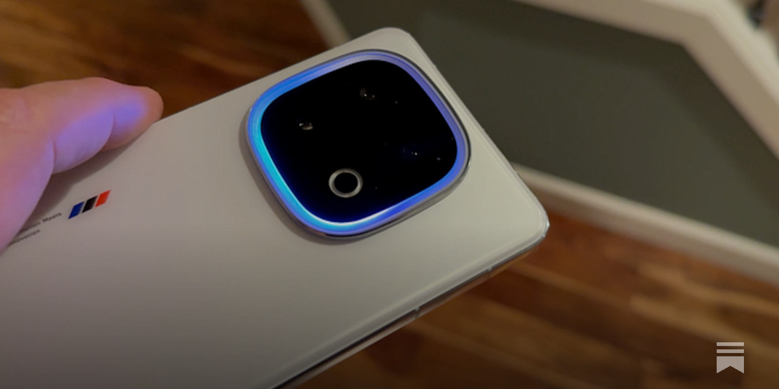 iQOO 13 review: Qualcomm landed here first - Mobile with M@