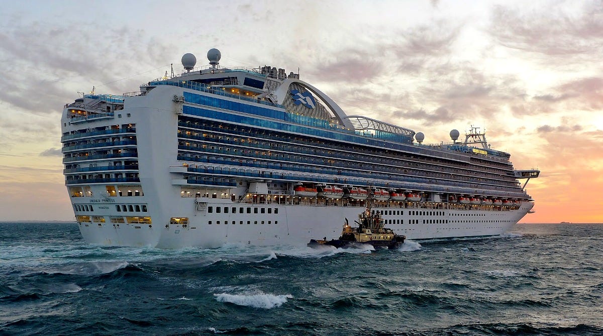 Emerald Princess at Fremantle, Australia, in 2016. Image: Bahnfrend via Wikimedia Commons
