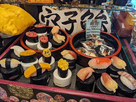 Shopping at Kanemori Red Brick Warehouse district (金森赤レンガ倉庫)