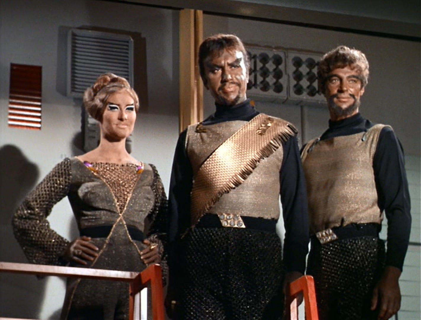 Star Trek Episode 62: Day of the Dove - Midnite Reviews