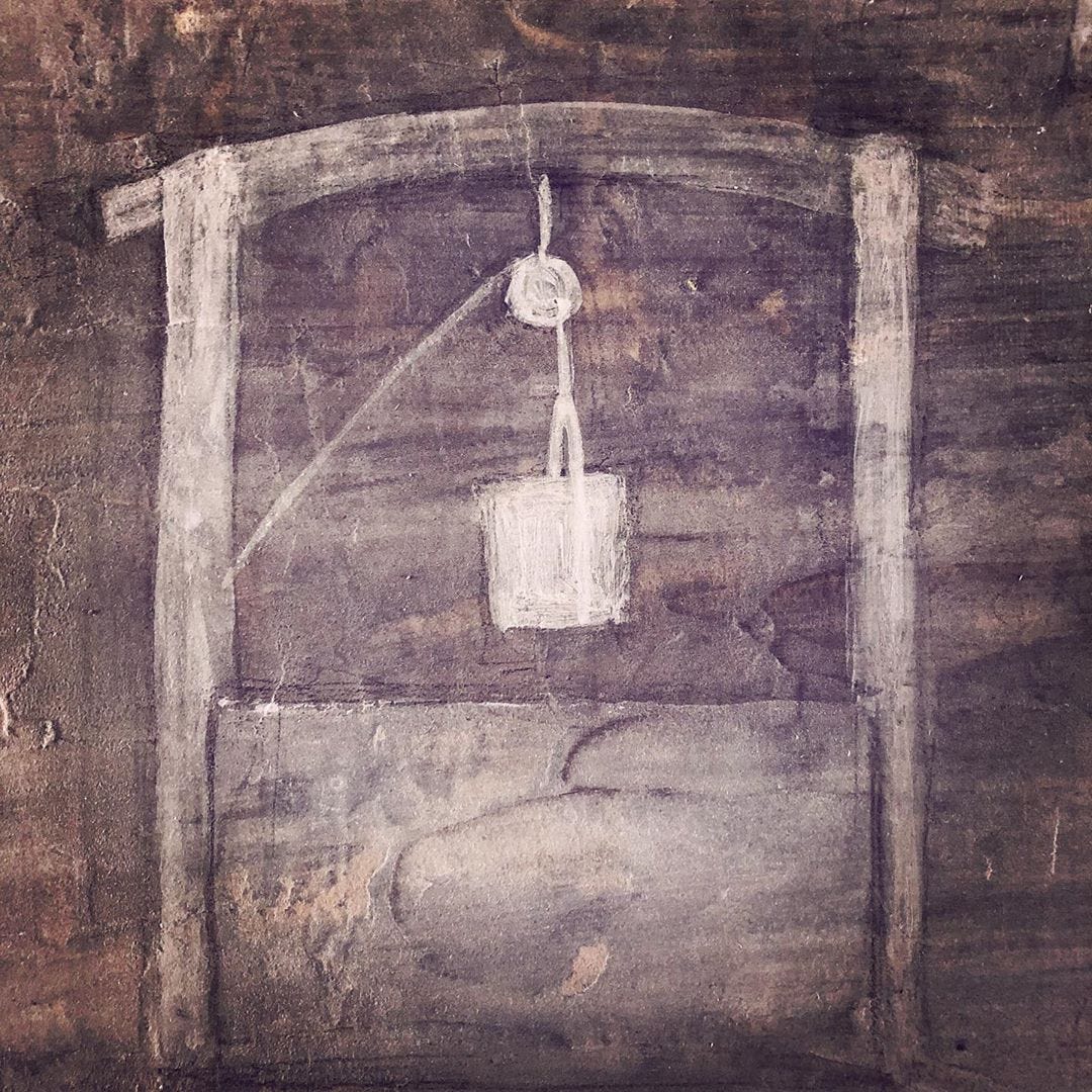 An old-fashioned well
