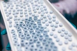 3D-printed scaffolds that mimic the chemical composition and architecture of natural bone tissue 3D-printed scaffolds that mimic the chemical composition and architecture of natural bone tissue