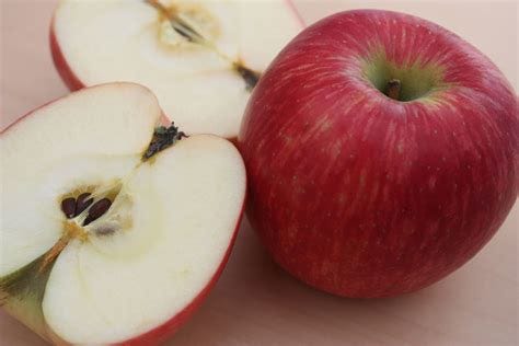 How To Save Apple Seeds: A Step-by-Step Guide