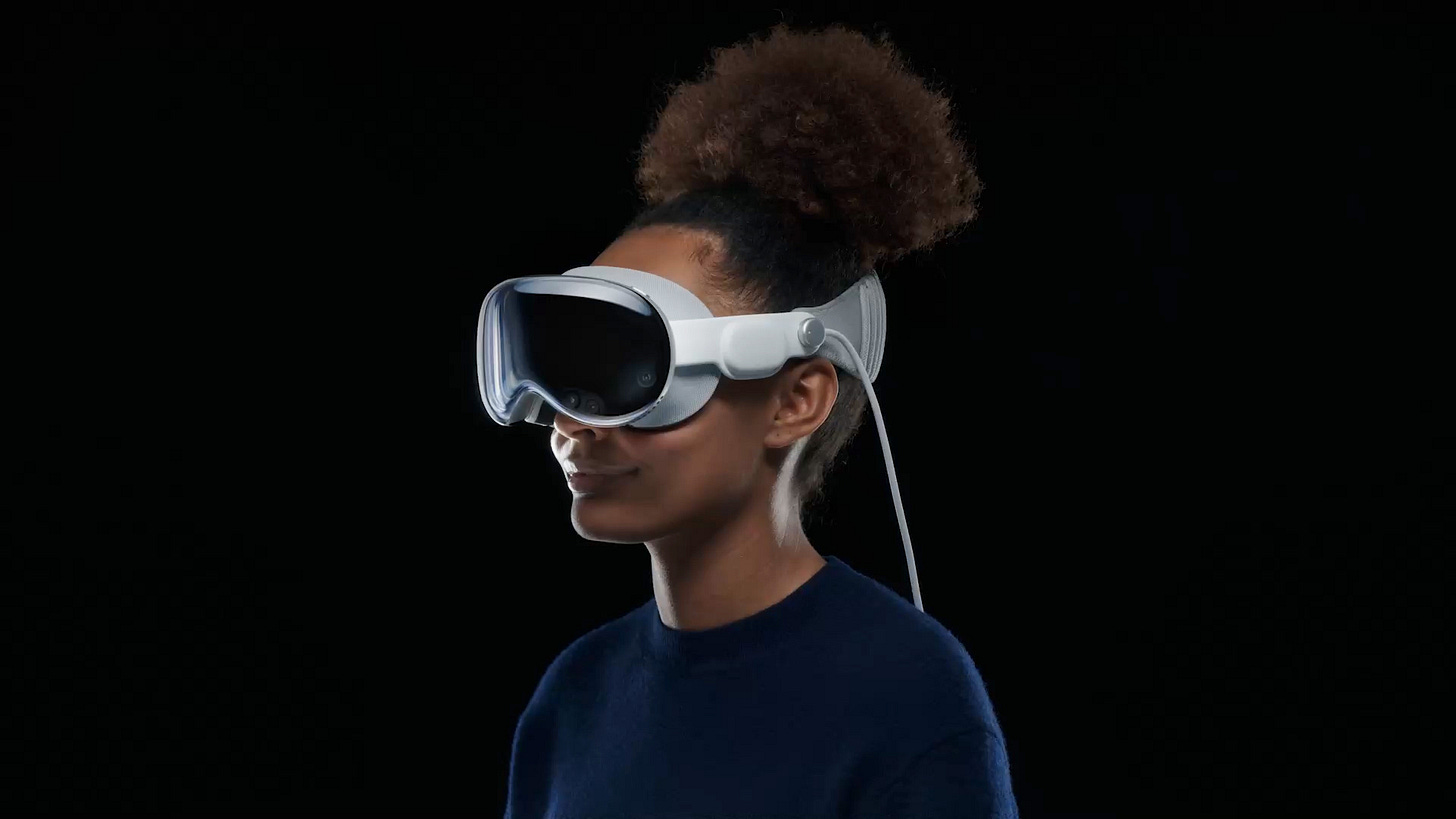 Introducing Apple Vision Pro: Apple's first spatial computer - Apple