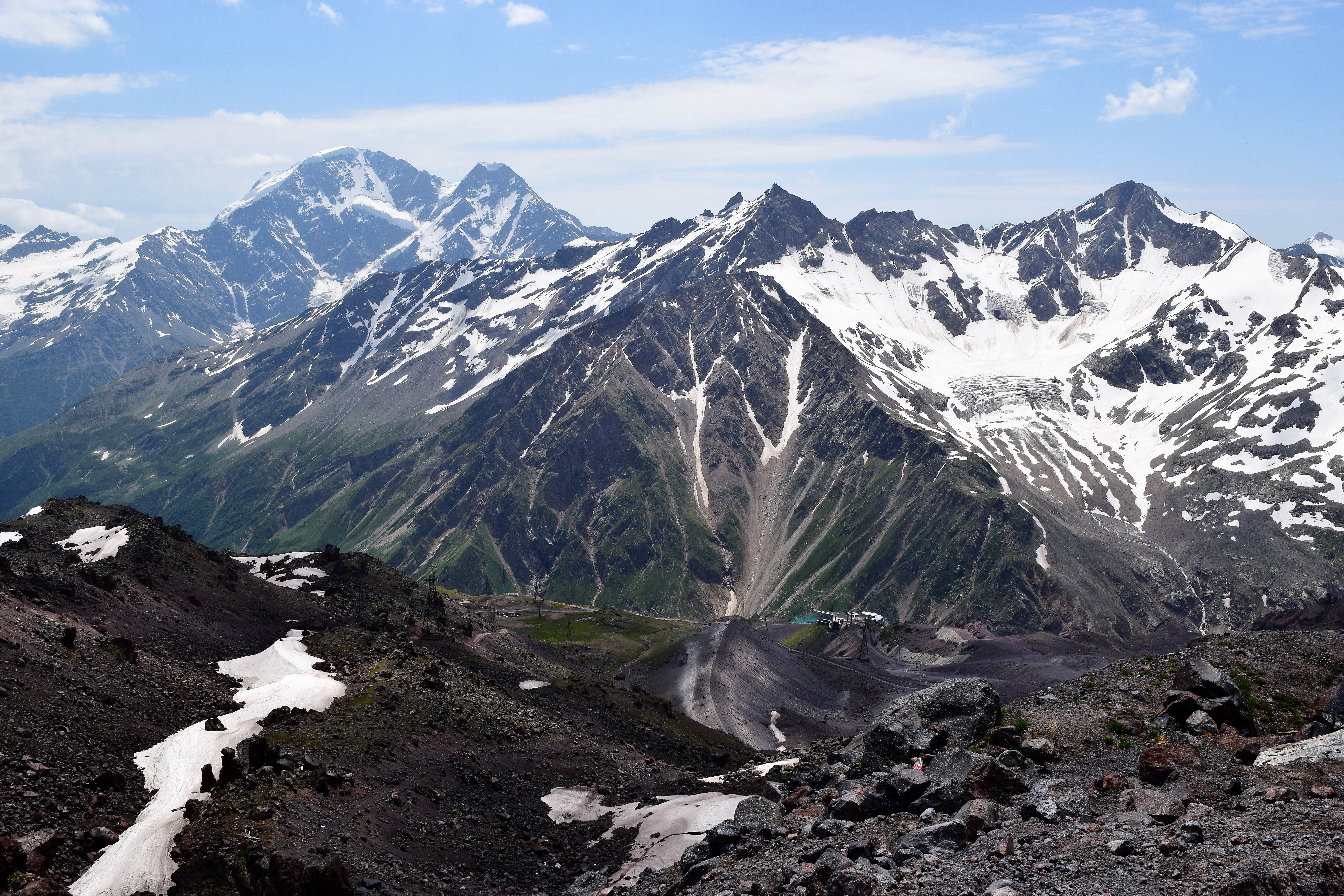 EarthStuff - Influence Of Inherited Rifted Margin Architecture On Continental Collision Dynamics