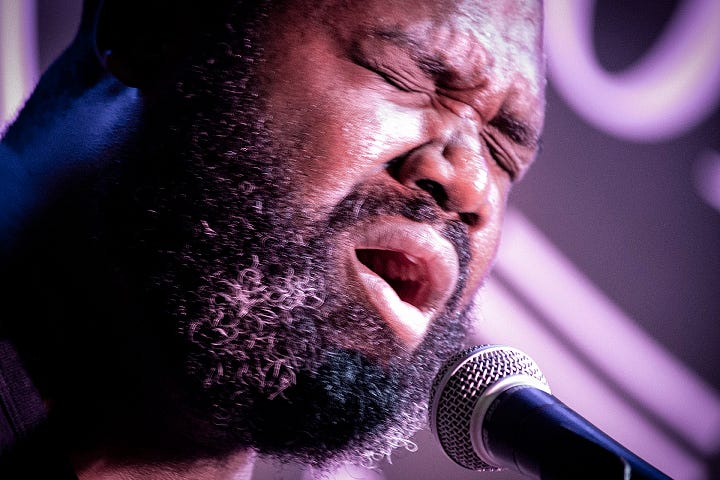 Michael Kately and Derrick Kuehner perform at The Iron Horse Pub / photos by author