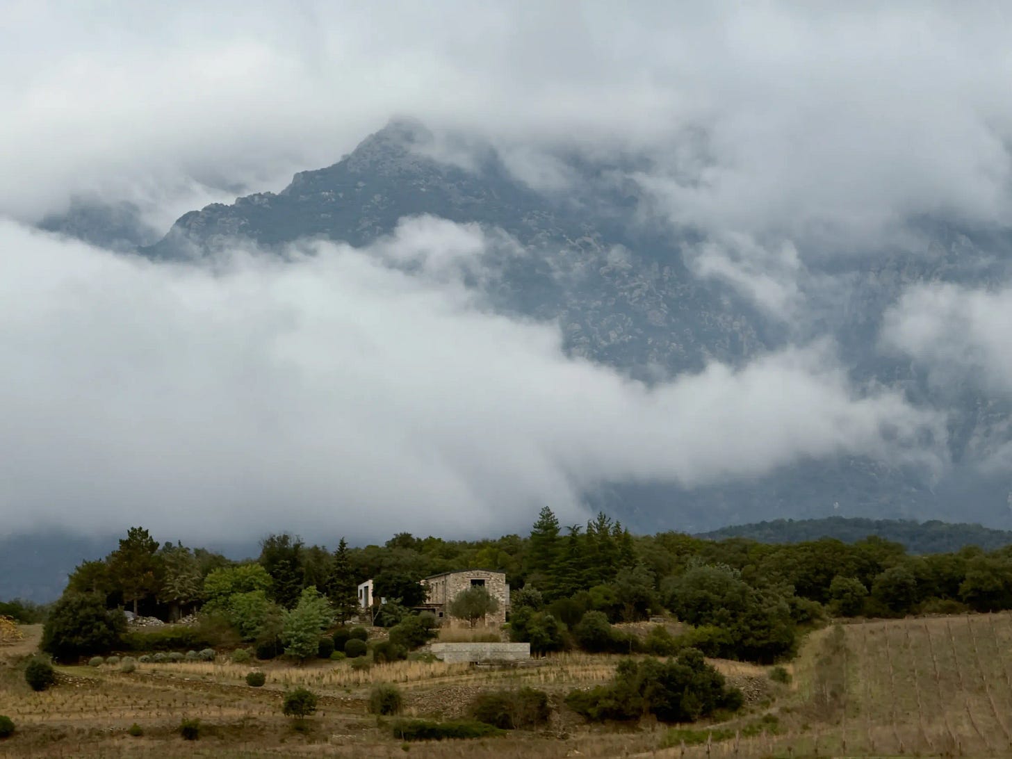 Nuages bas Nuages bas