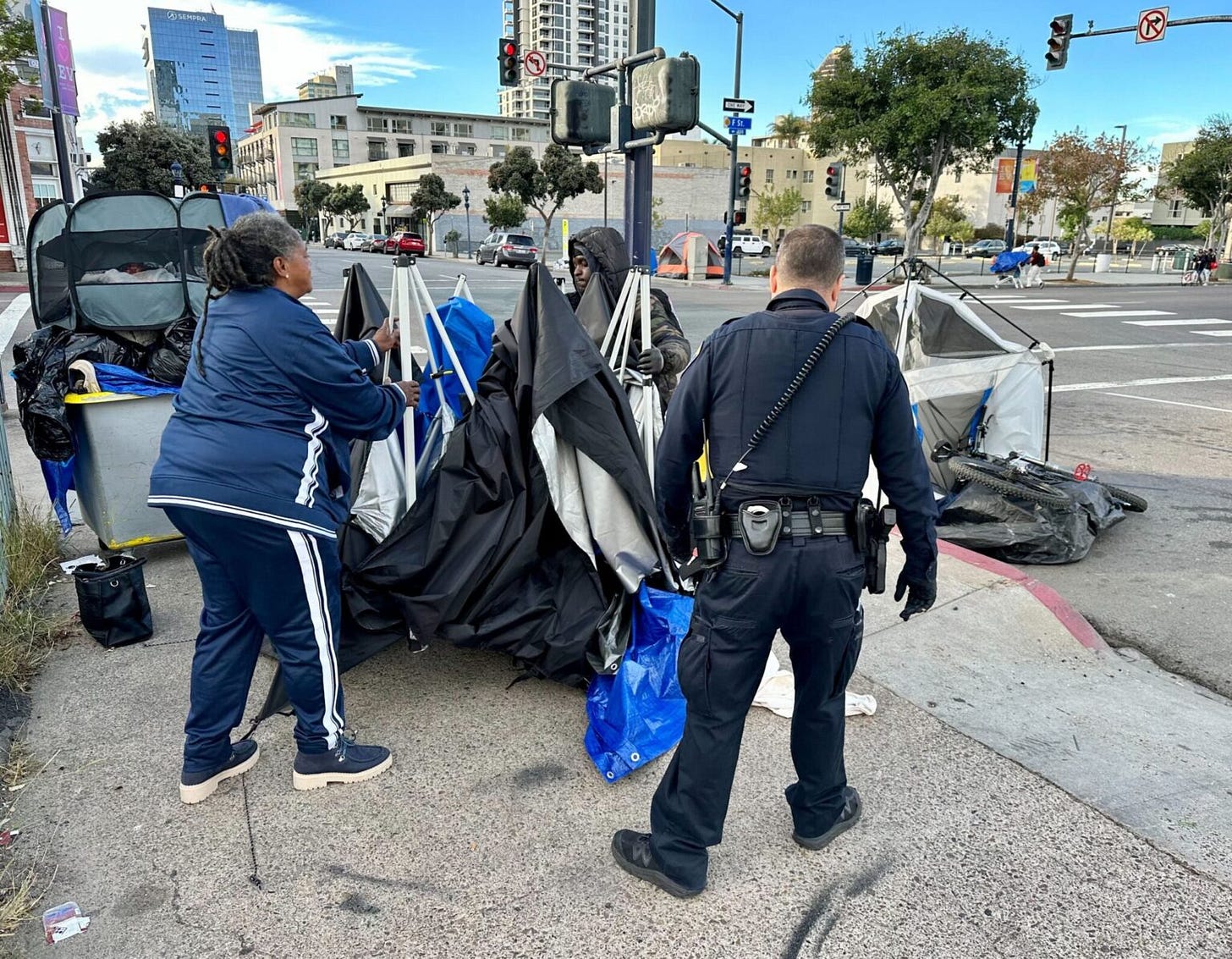 That was my home': Cities continue sweeps of unhoused encampments • Louisiana Illuminator That was my home': Cities continue sweeps of unhoused encampments • Louisiana Illuminator