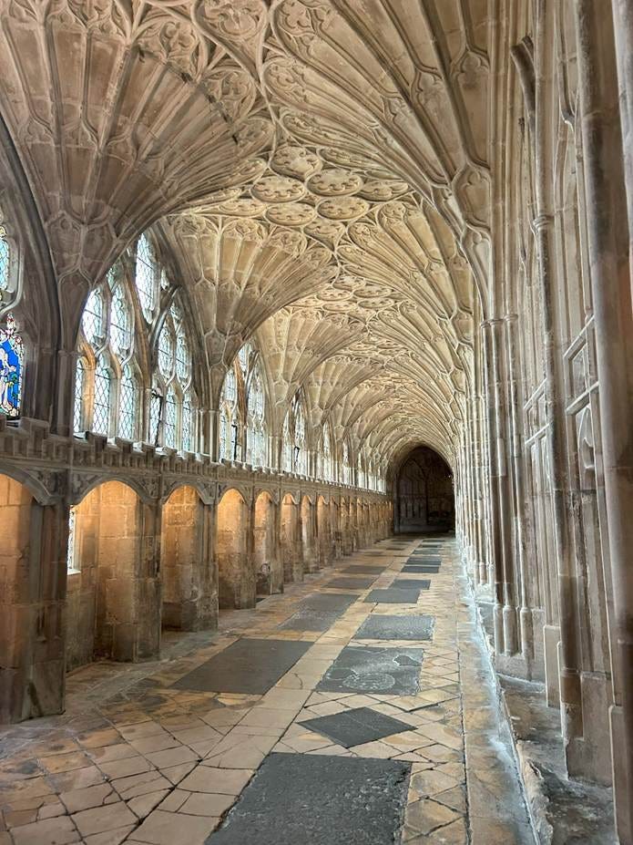 Long shot of a hallway

AI-generated content may be incorrect.