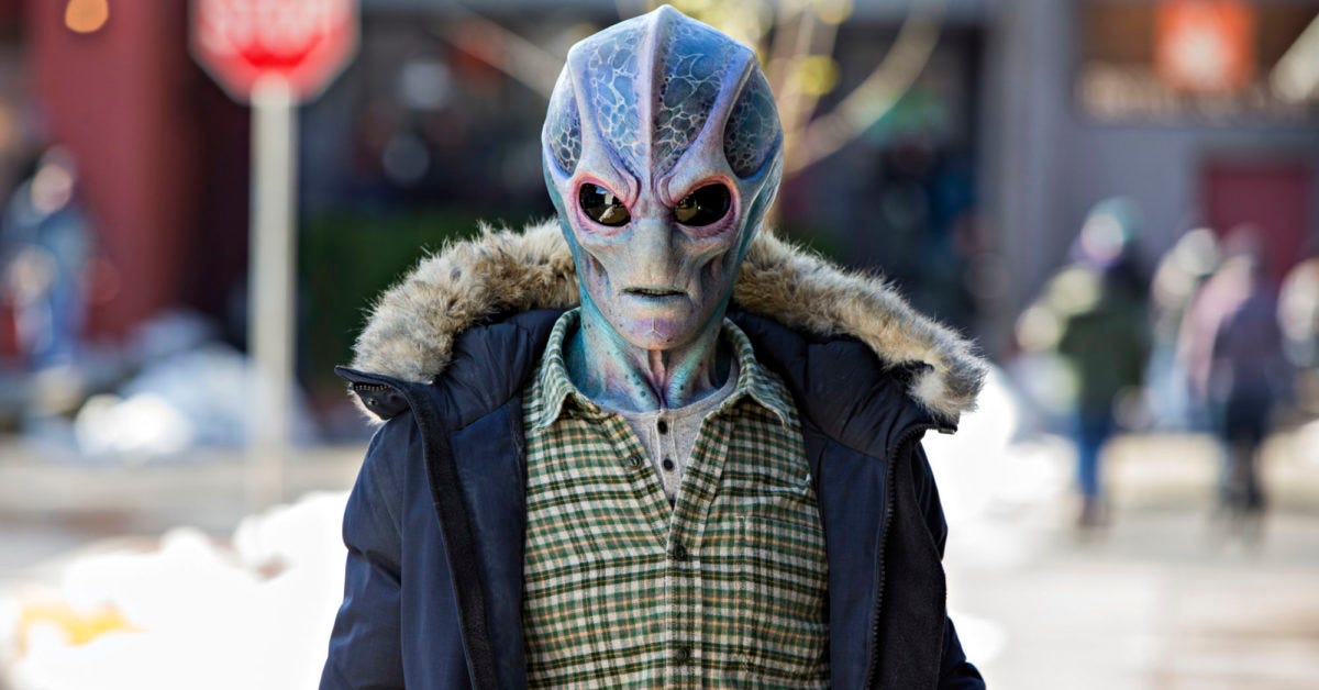 Resident Alien Sets January 2021 Launch Date on SYFY; Teaser Released