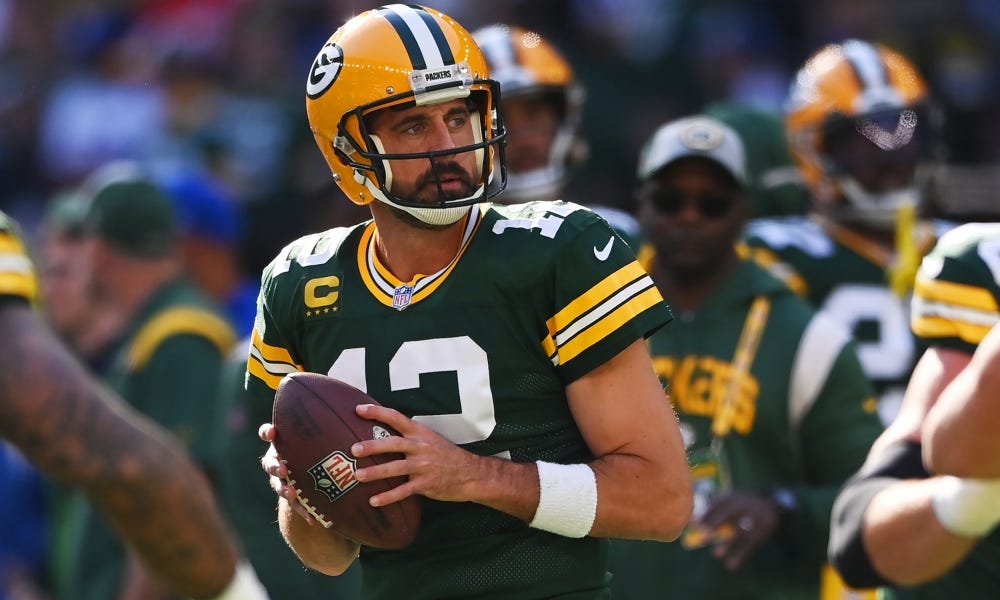 Aaron Rodgers Tuesday recap: Thumb is a 'little banged up' after hit on  final play vs. Giants
