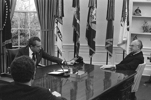 File:Nixon and Dobrynin - Flickr - The Central Intelligence Agency.jpg - Wikimedia Commons