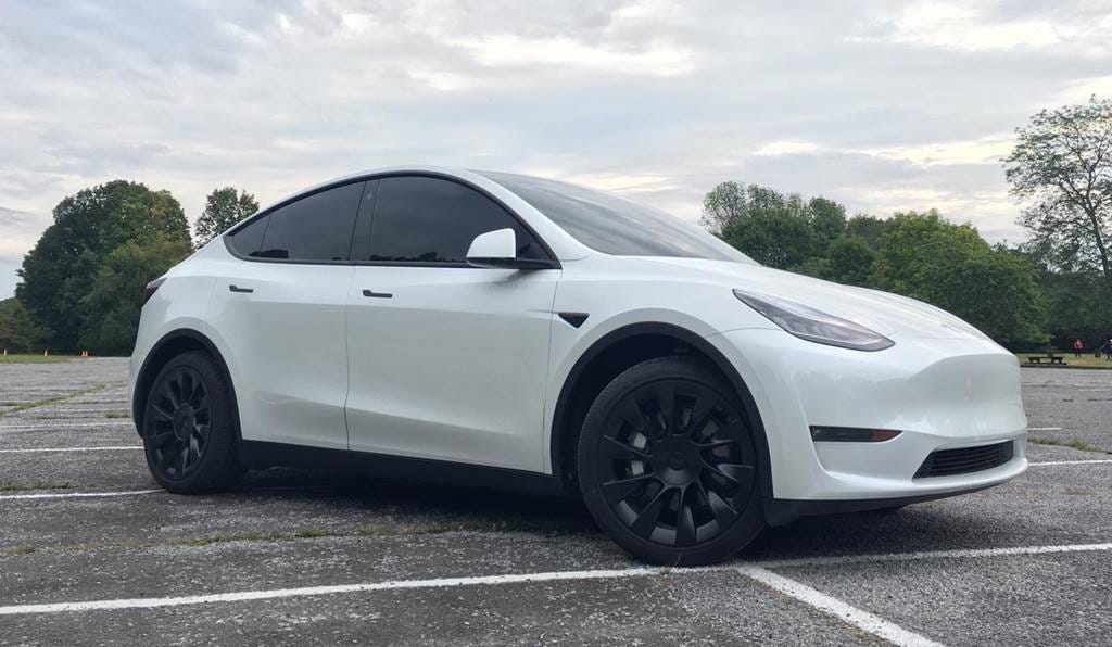 Ya están en España los primeros Tesla Model Y Standard