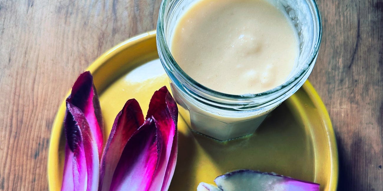 The Department of Salad Dressing Room: Try on This Miso Pineapple Vinaigrette!👗 🚪 🍍 