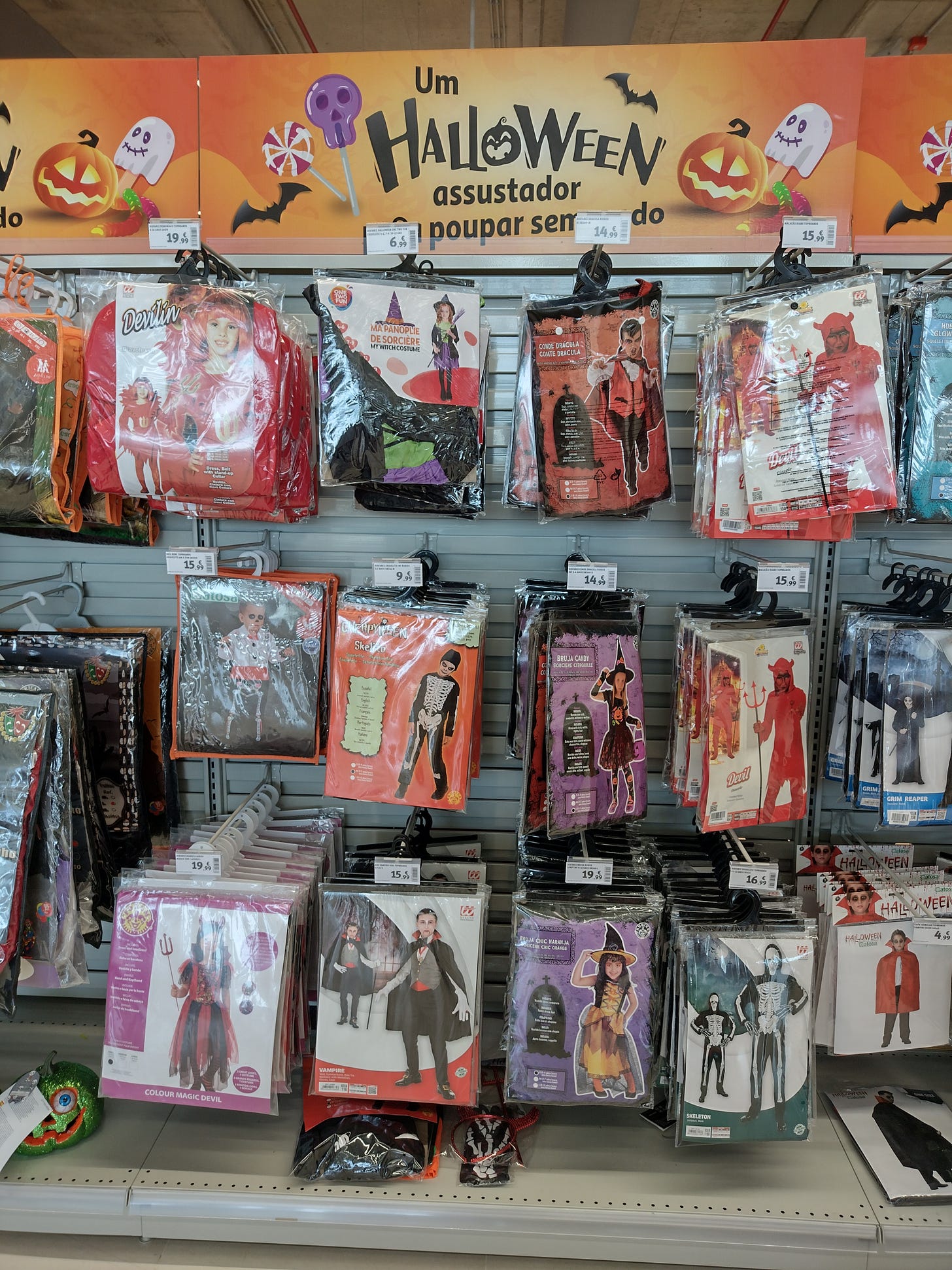 Halloween costumes for sale Halloween costumes for sale