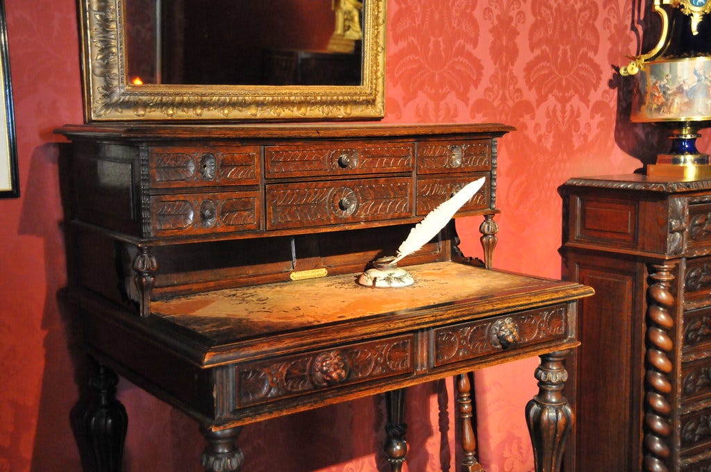 The Writing Desk of Victor Hugo | Machvee | Flickr