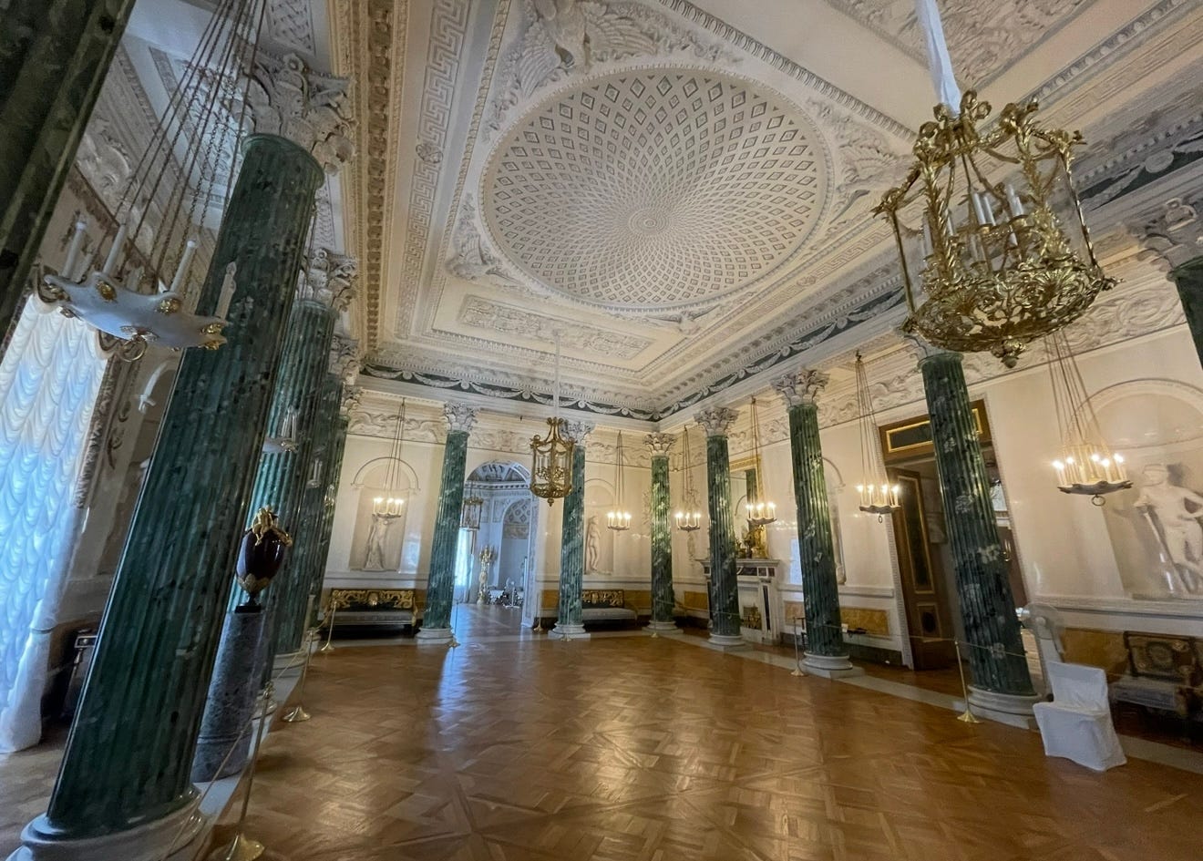 No photo description available.