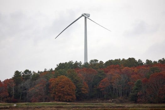 The Plymouth wind turbine that lost a blade. (Stuart Cahill/Boston Herald)