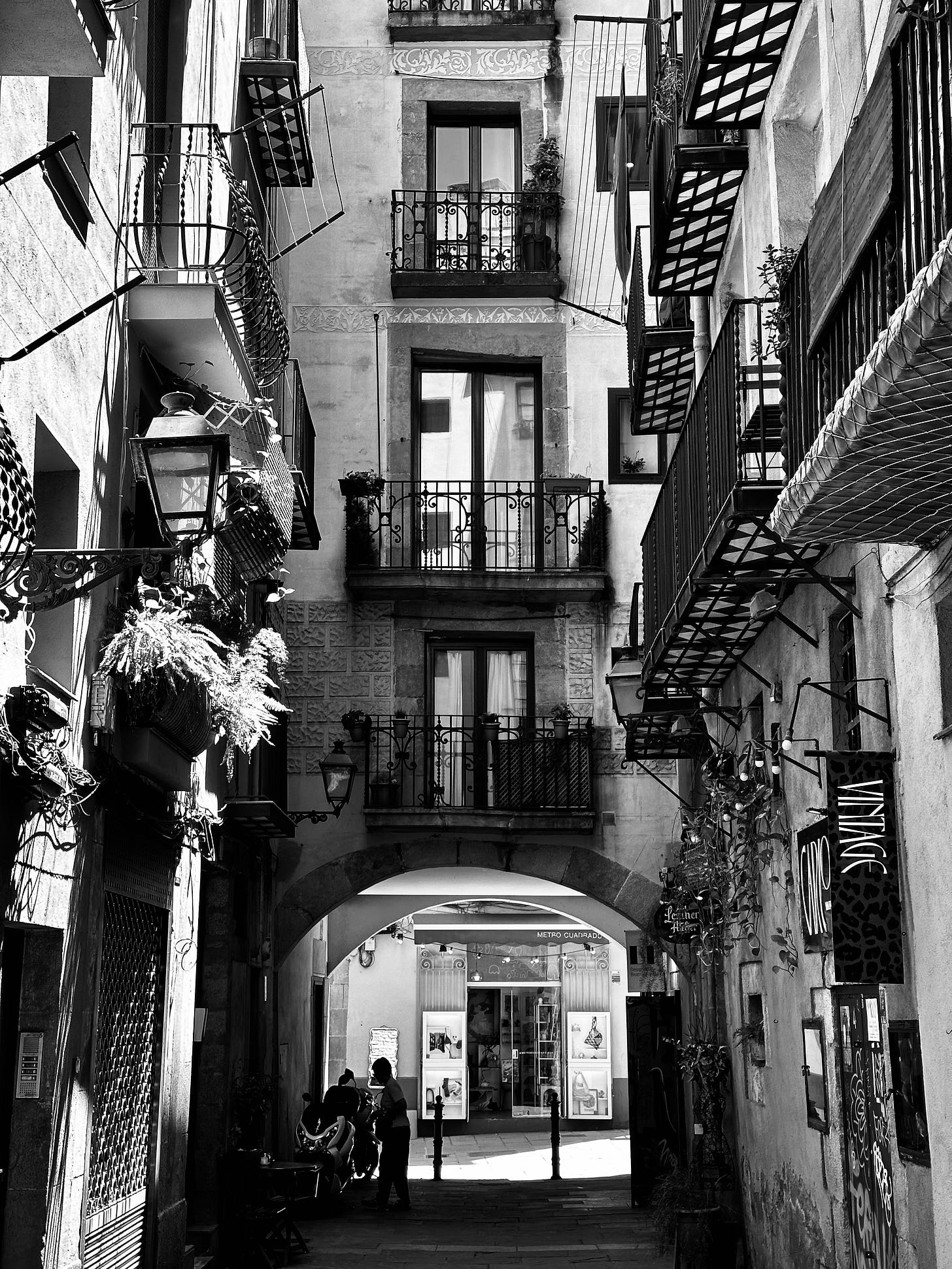 Through the Arch: A Glimpse into Barcelona's Historic Heart