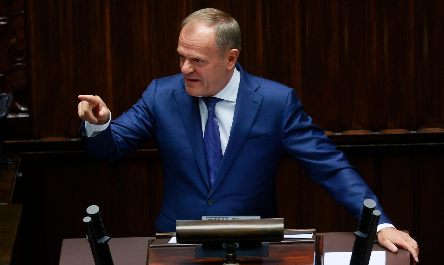 Sejm odrzucił wniosek o odwołanie ministry klimatu. Tusk krytykuje  Kaczyńskiego i PiS - Bankier.pl