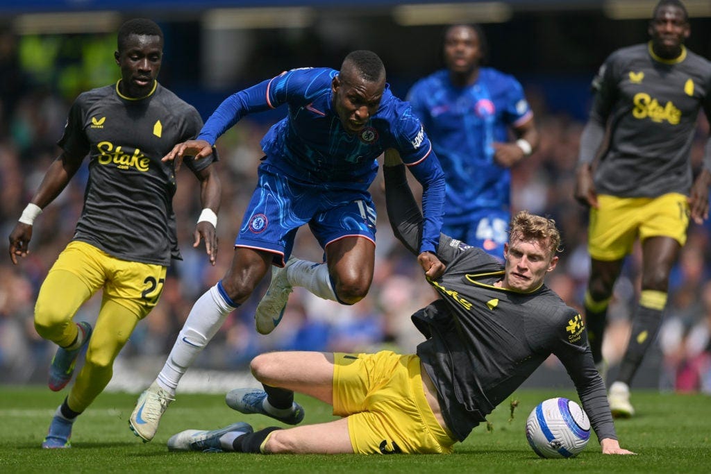 Insane'... The one Everton player who even left Chelsea fans blown away in  the 1-0 defeat