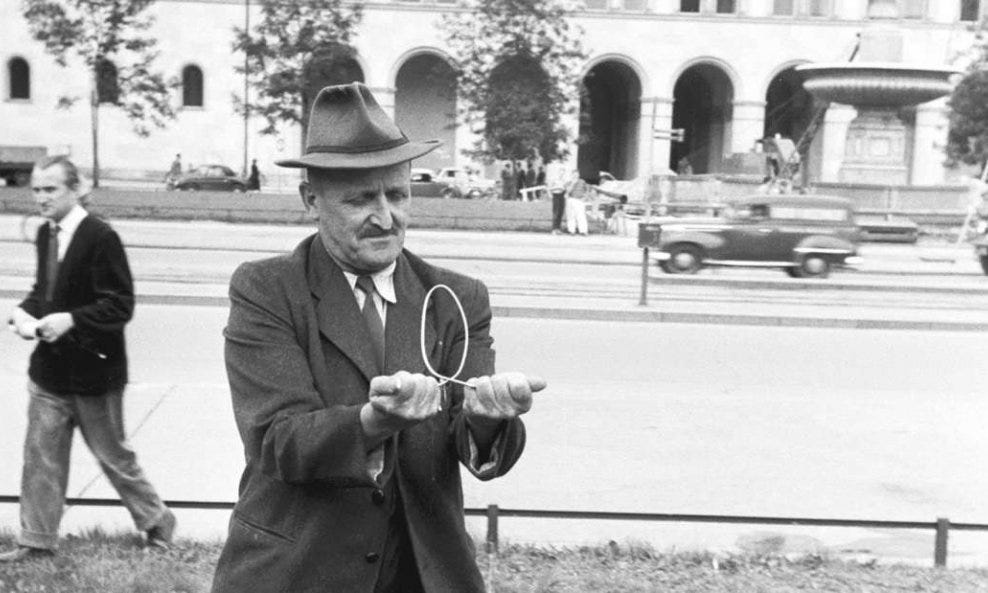 Alois Irlmaier predvidio je požar u Notre Dameu, trebamo li se plašiti  njegove prognoze o ratnoj kataklizmi? - tportal