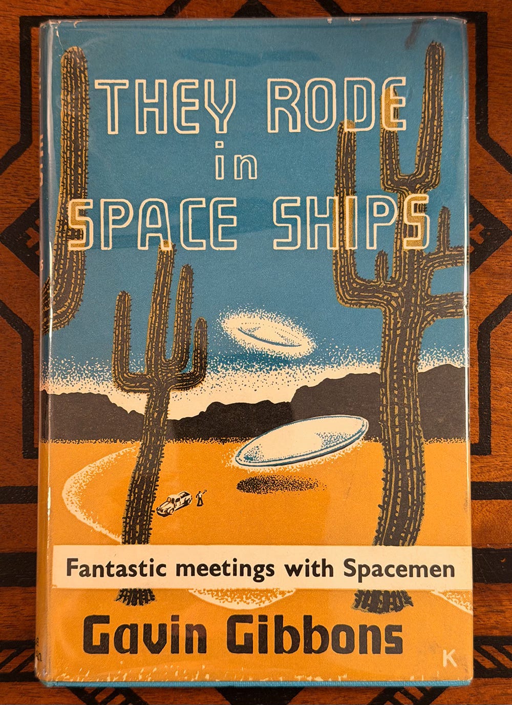 Flying Saucers - by Steve Cook - Secret Oranges