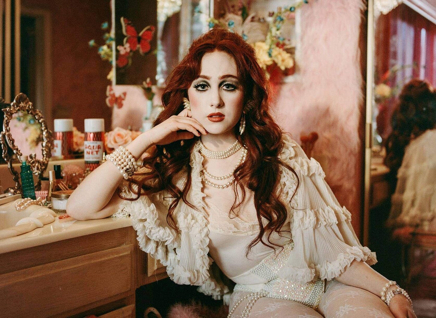 Press Conference Recap: Chappell Roan Talks Silliness, Small Towns, and  Sirens Ahead of 'The Rise and Fall of a Midwest Princess' — afterglow
