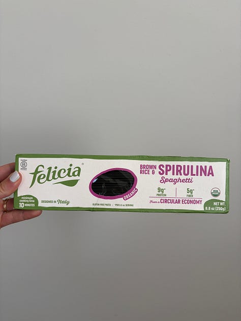 spirulina spaghetti, gluten-free pretzel roll, organic protein oats