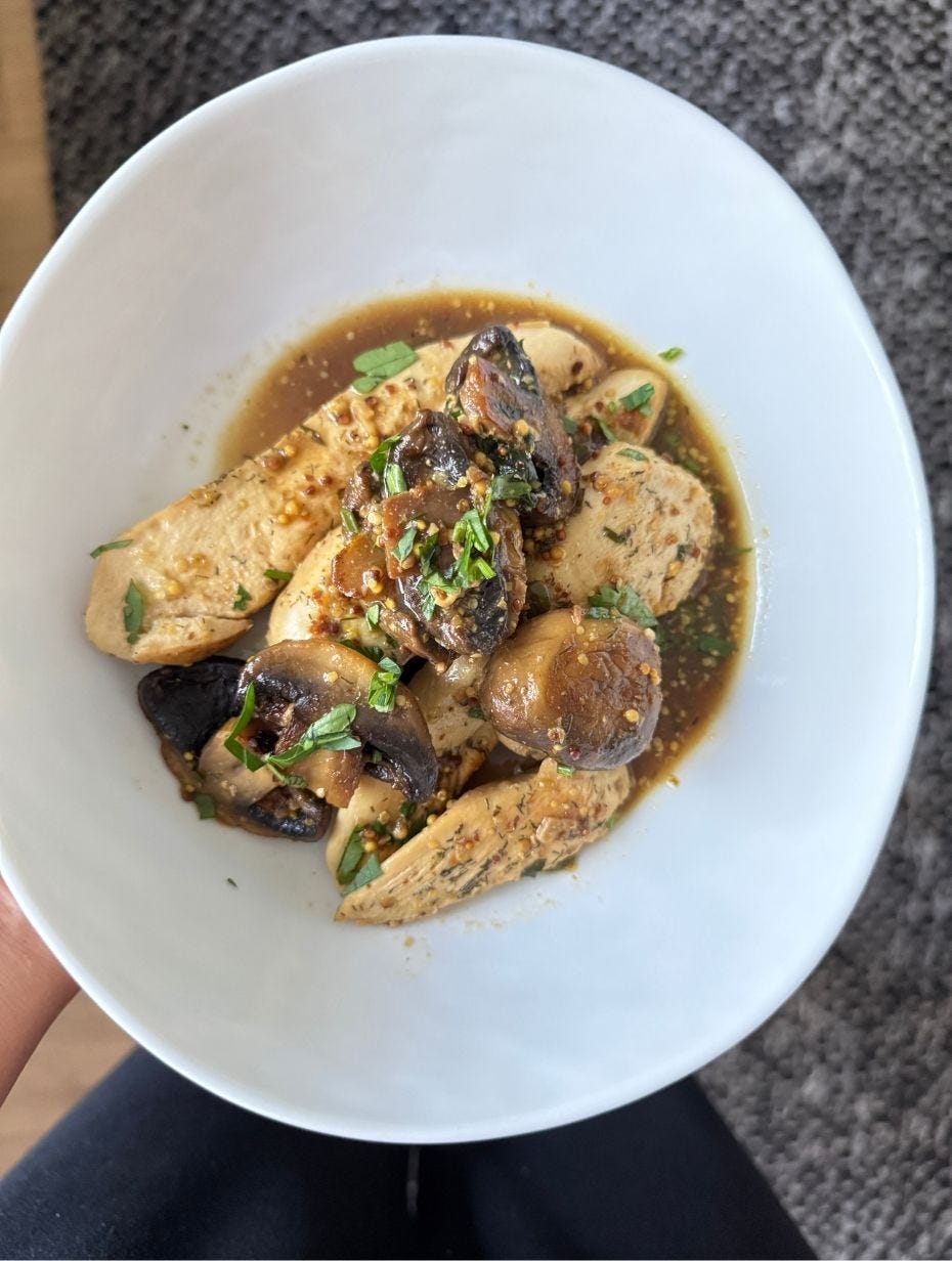 Pollo en salsa de alcaparras