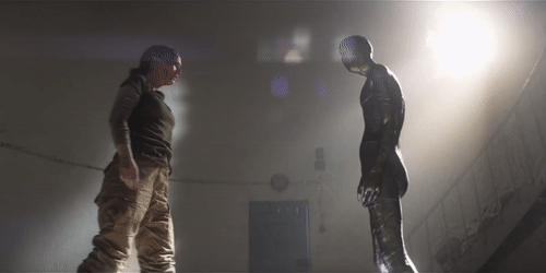Annihilation imitation gif (Natalie Portman)