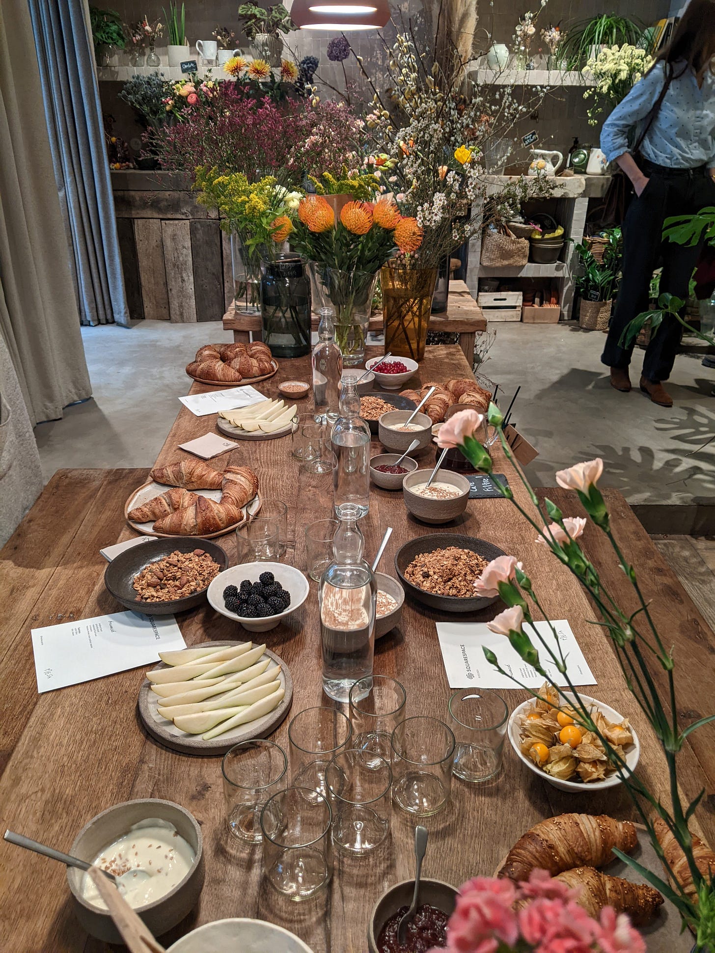 Brunch at Hoy Hotel in Paris, France