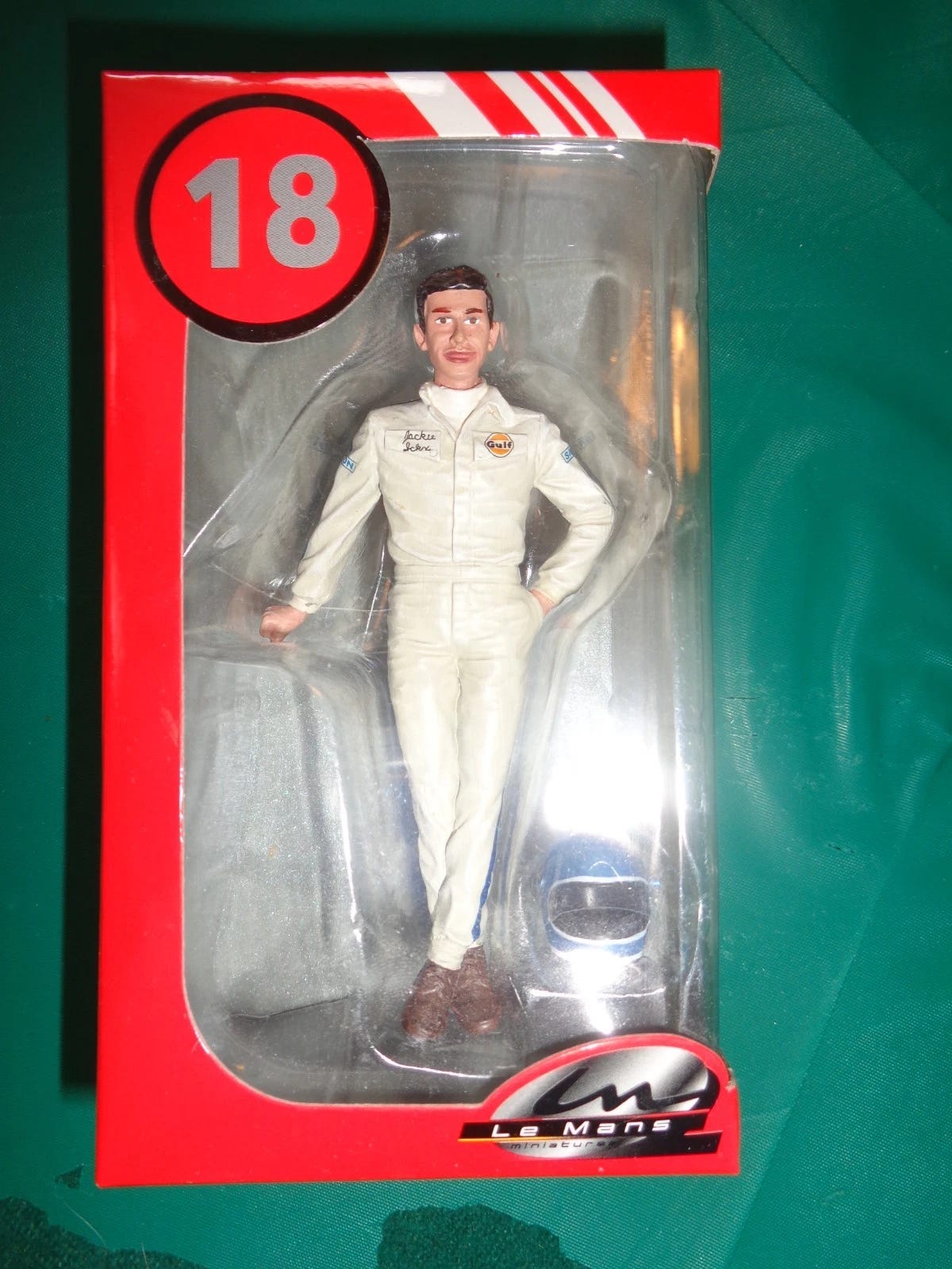 Le Mans Miniature FLM132069M Jacky Ickx Le Mans 1969 Avec Visiere Fonctionnelle