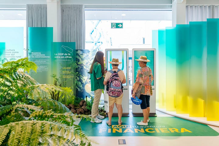 Nuevo edificio de Caja Rural de Asturias en la Feria Internacional de Muestras de Gijón.